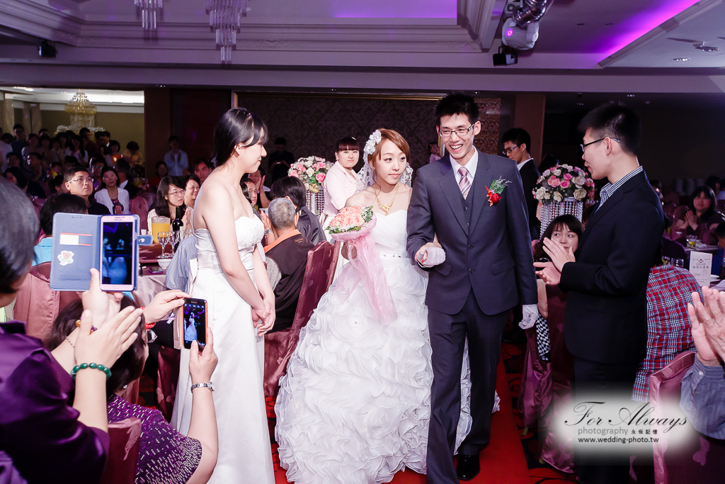 坤良欣螢 文定迎娶喜宴 新莊富基婚宴會館 婚攝大J 永恆記憶 婚禮攝影 台北婚攝 #婚攝 #婚禮攝影 #台北婚攝 #婚禮拍立得 #婚攝拍立得 #即拍即印 #婚禮紀錄 #婚攝價格 #婚攝推薦 #拍立得 #婚攝價格 #婚攝推薦